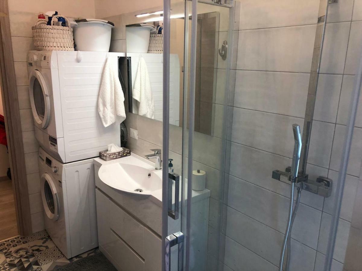 Romina Apartment แวร์บาเนีย ภายนอก รูปภาพ